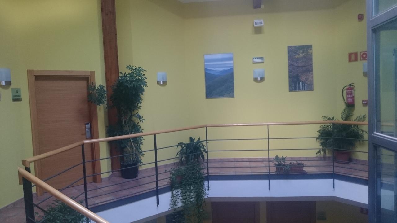 Hotel Santuario Urkiola - Lagunetxea Urquiola ภายนอก รูปภาพ