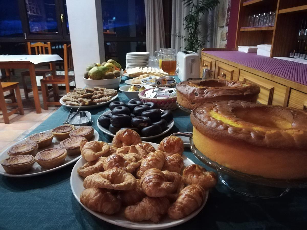 Hotel Santuario Urkiola - Lagunetxea Urquiola ภายนอก รูปภาพ